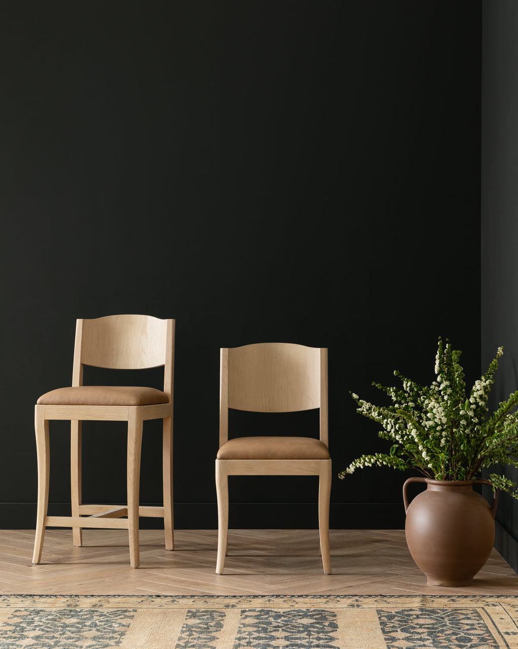 Classic White Oak Dining Chair with Curved Details & Upholstered Seat for Dining Room