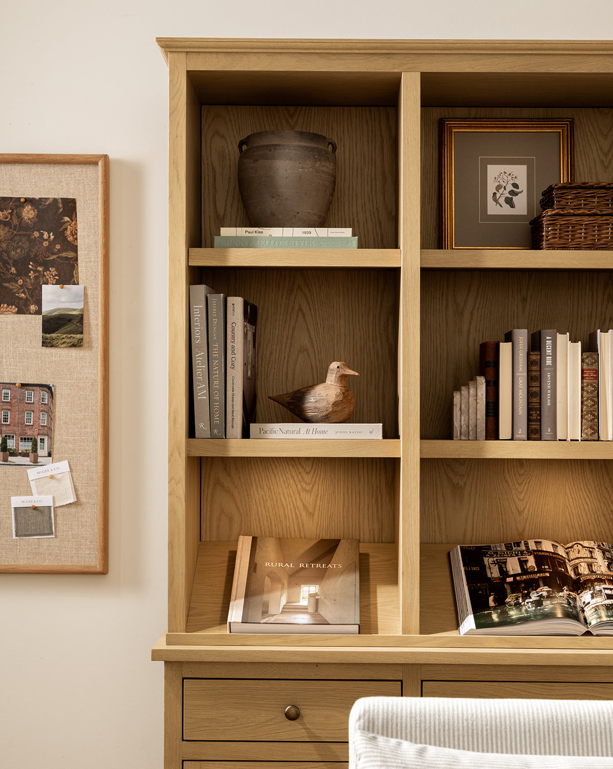Traditional-Modern Oak Cabinet with Integrated Lighting & Angled Shelf for Living Room