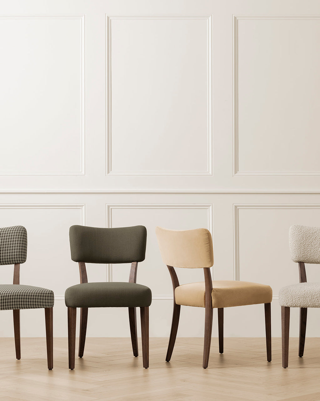 Glam Velvet Dining Chair with Kidney-Shaped Back for Dining Room