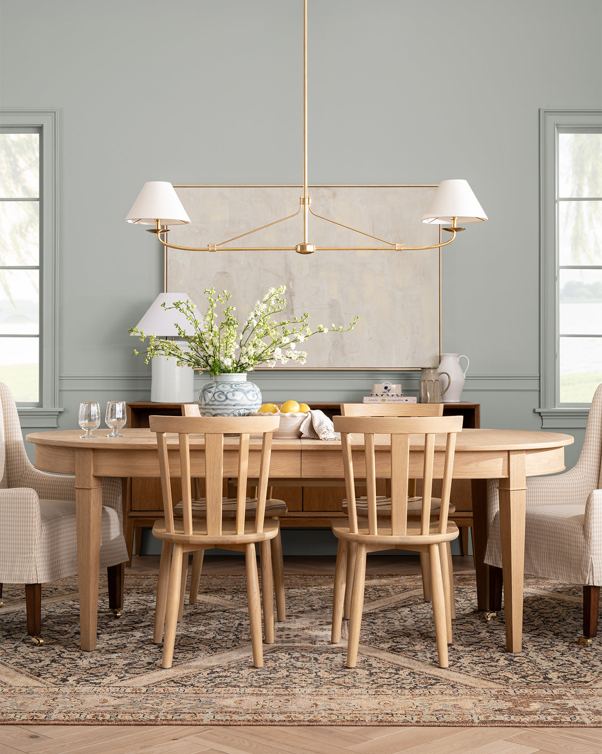 Classic Oak Extension Dining Table with Tapered Legs for Dining Room