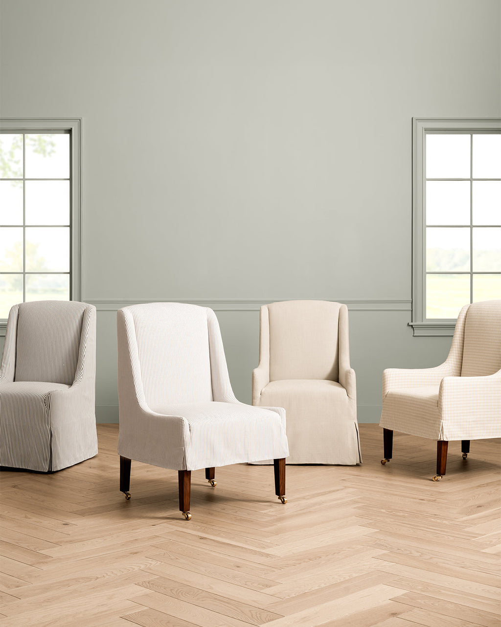 Classic Upholstered Dining Chair with Oak Legs & Brass Casters for Dining Room