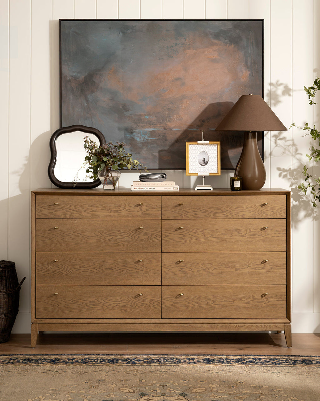 Classic Solid Oak Dresser with Tapered Legs & Soft-Close Drawers for Bedroom