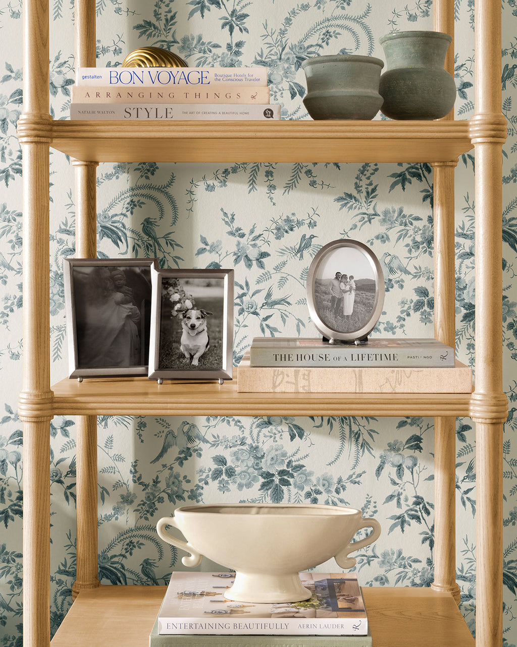 Classic Solid Wood Bookshelf with Rounded Posts & Spacious Shelving for Living Room