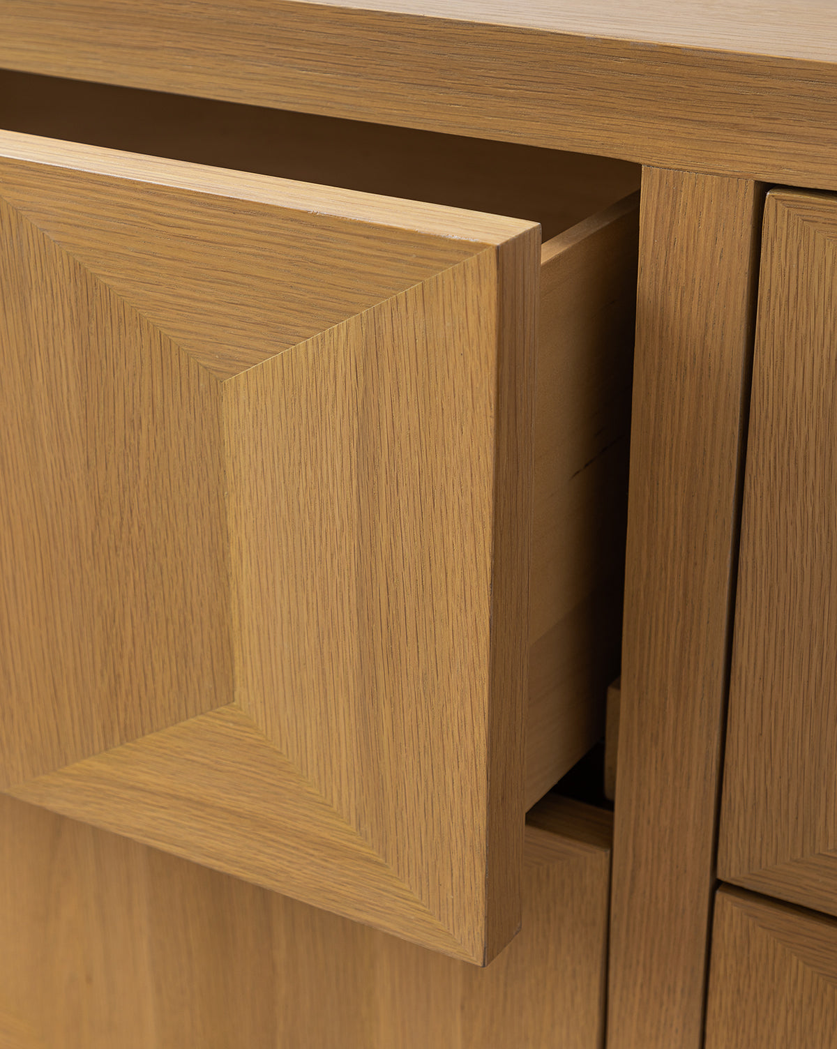Artisan White Oak Dresser with Geometric Motifs & Spacious Storage for Bedroom