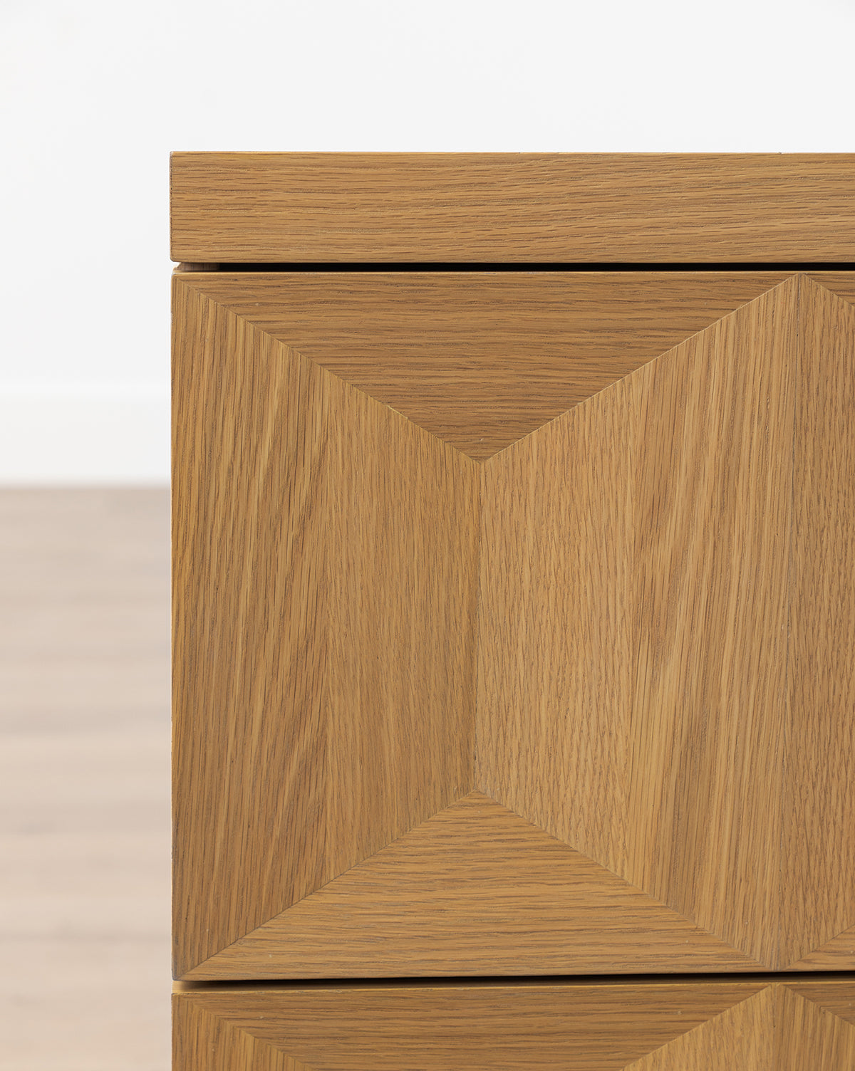 Artisan White Oak Nightstand with Geometric Motifs & Spacious Storage for Bedroom