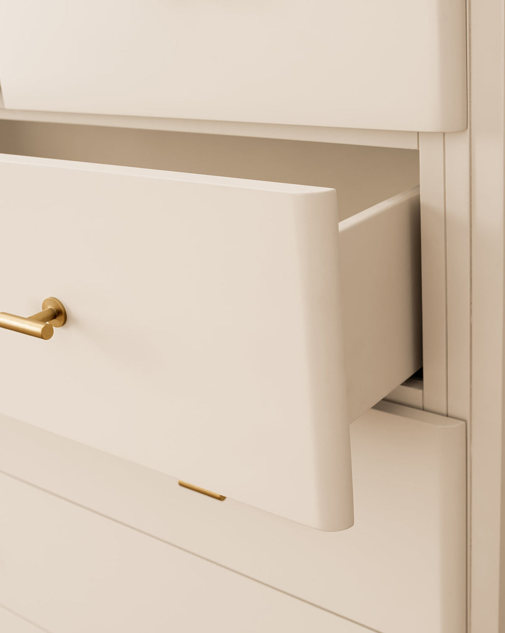 Classic Tallboy Dresser with Six Drawers & Brass Hardware for Bedroom