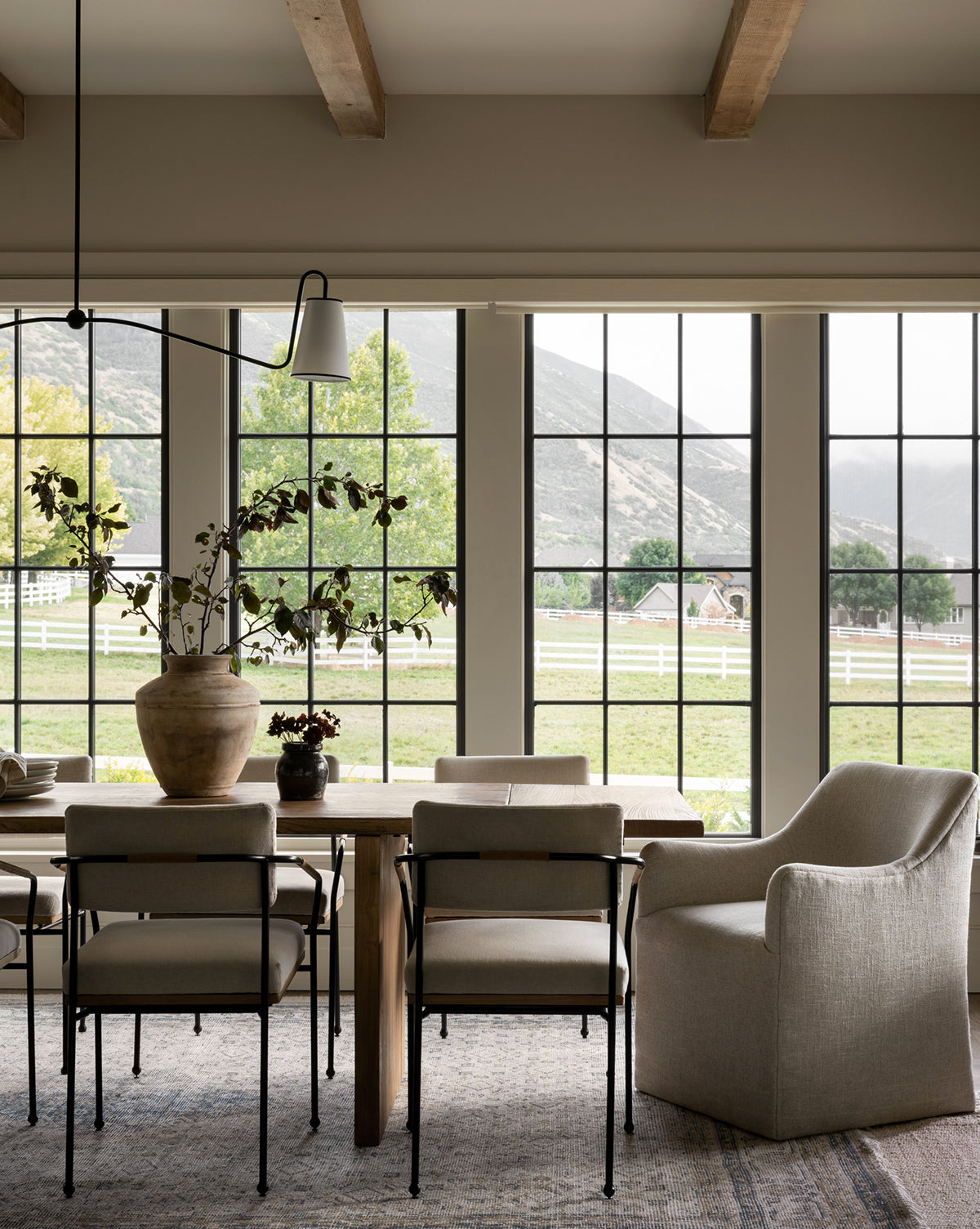 Contemporary Linen Dining Chair with Fluid Armrests for Dining Room