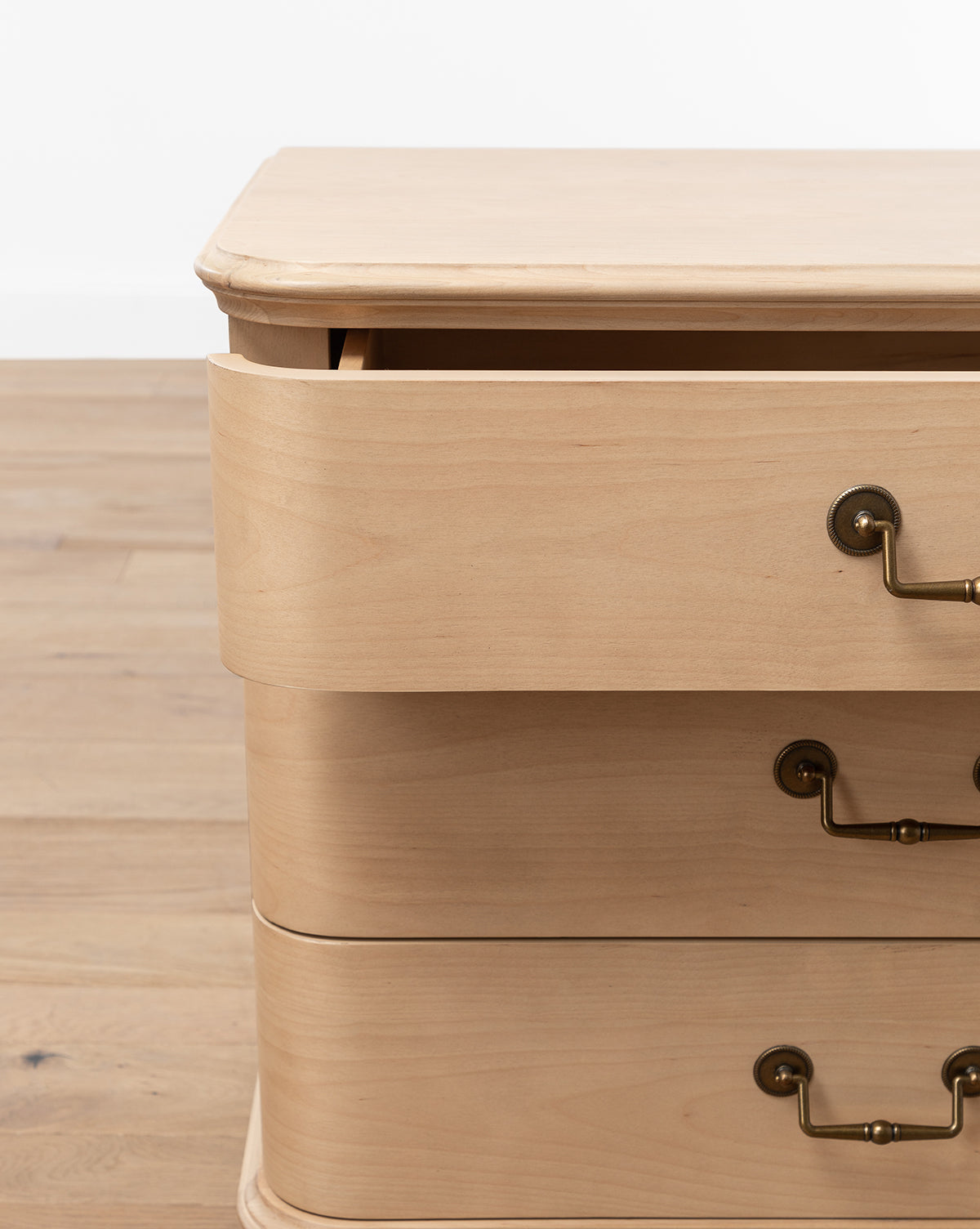Traditional Birch Veneer Nightstand with Brass Hardware & Bun Feet for Bedroom