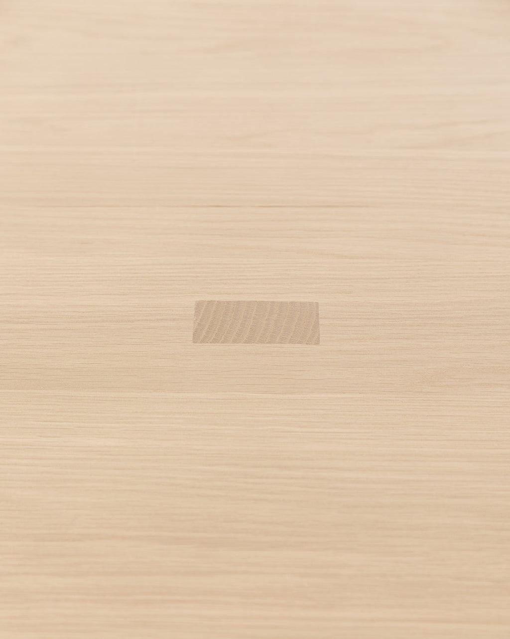Minimalist Kiln-Dried White Oak Oval Dining Table with Mortise & Tenon Joinery for Dining Room