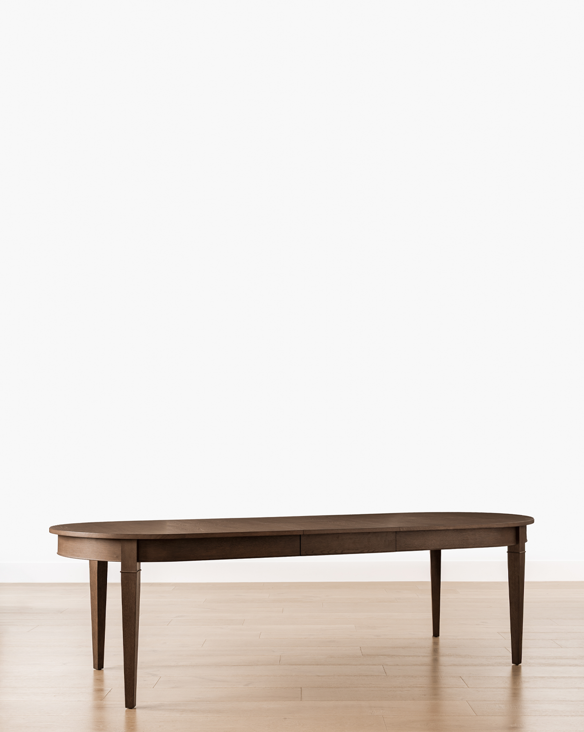 Classic Oak Extension Dining Table with Tapered Legs for Dining Room