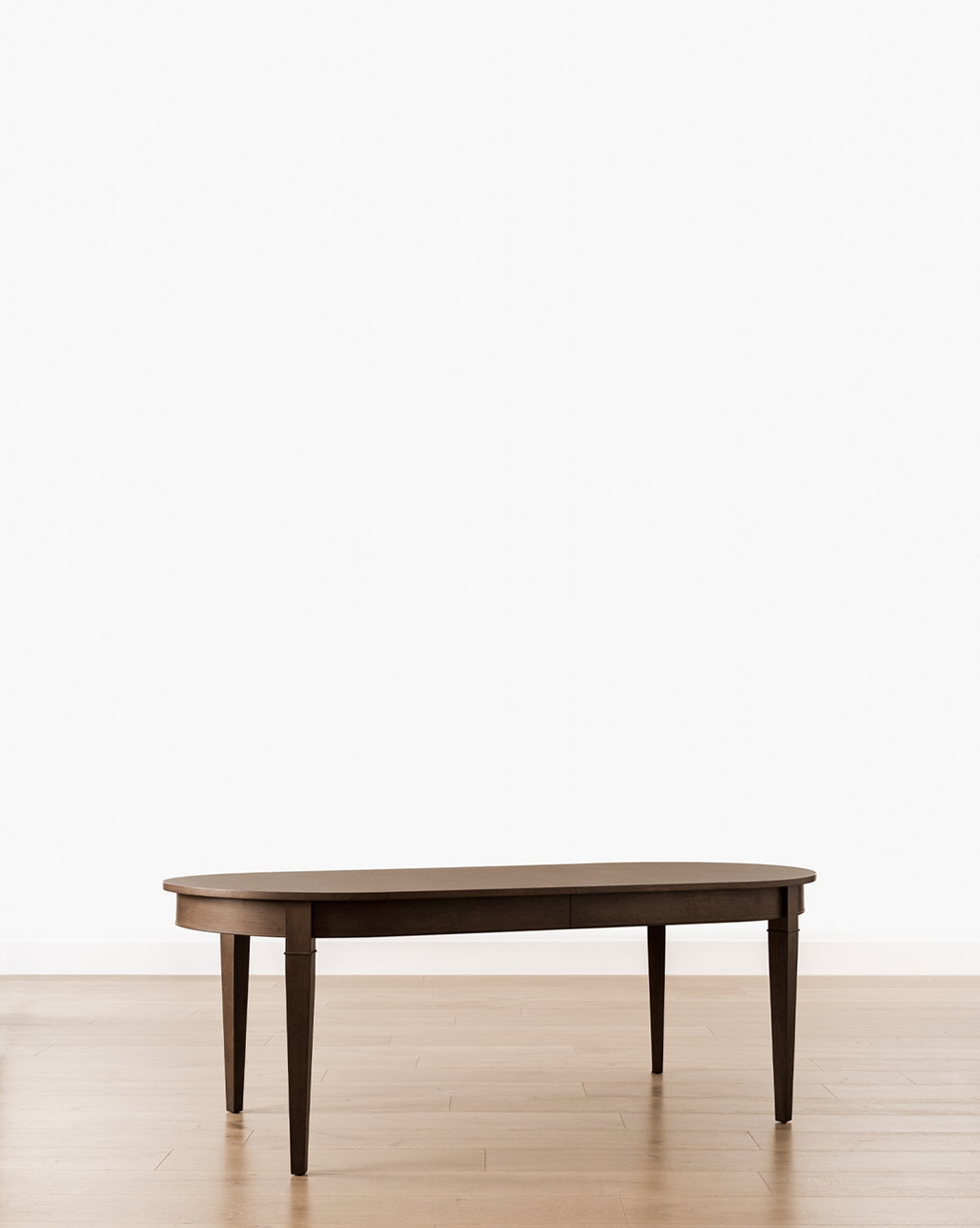 Classic Oak Extension Dining Table with Tapered Legs for Dining Room