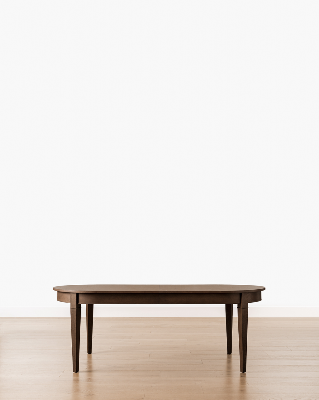 Classic Oak Extension Dining Table with Tapered Legs for Dining Room