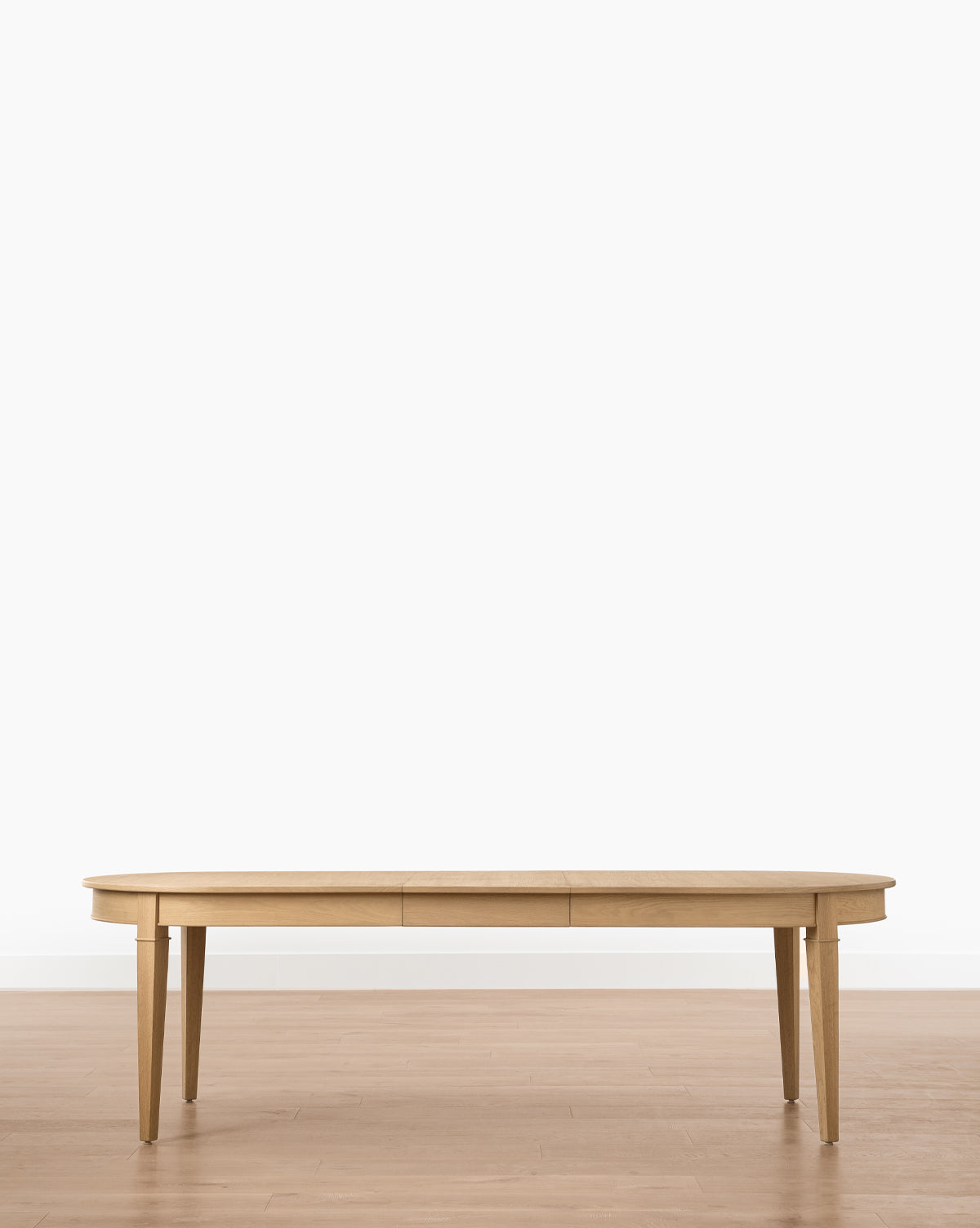 Classic Oak Extension Dining Table with Tapered Legs for Dining Room