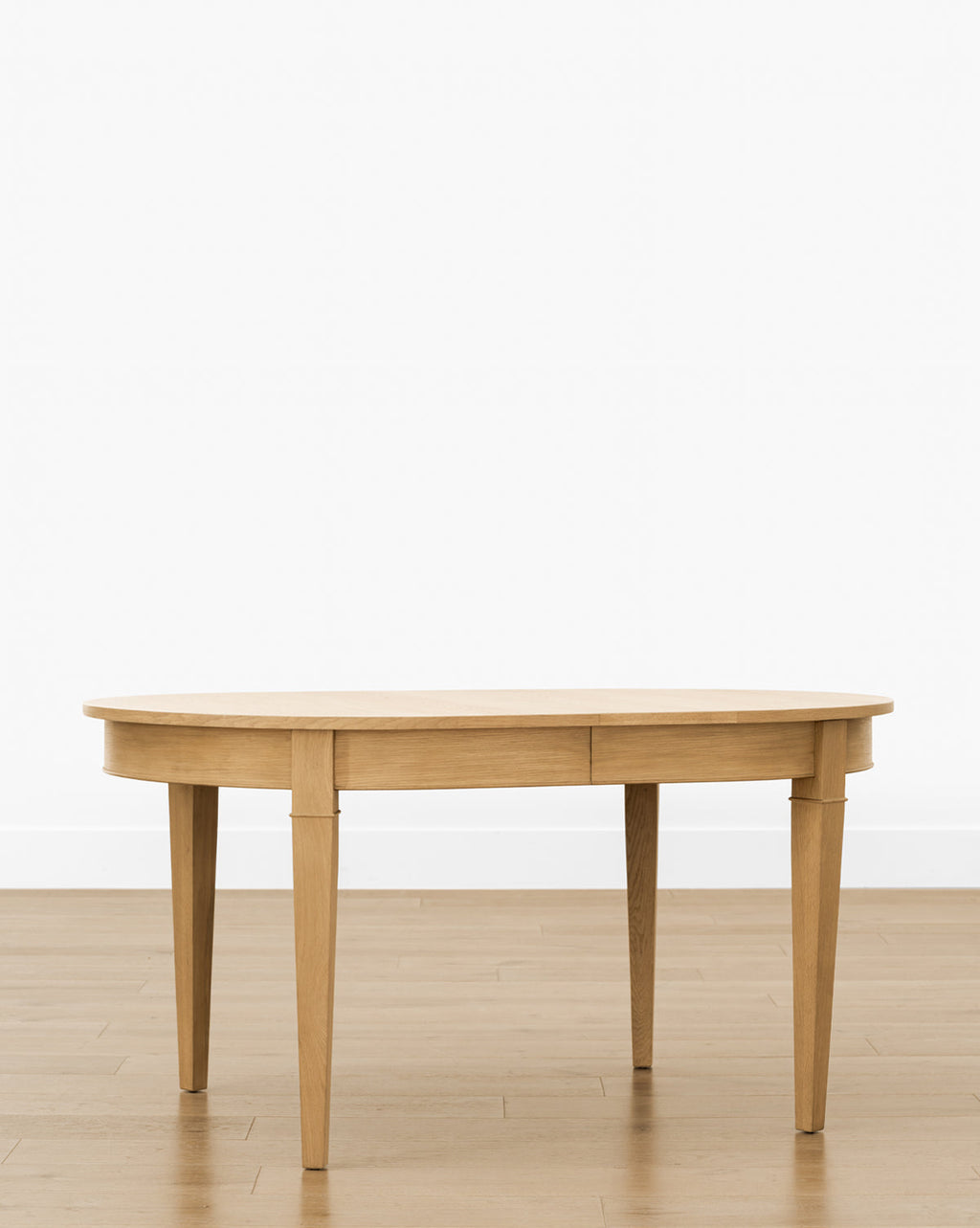 Classic Oak Extension Dining Table with Tapered Legs for Dining Room