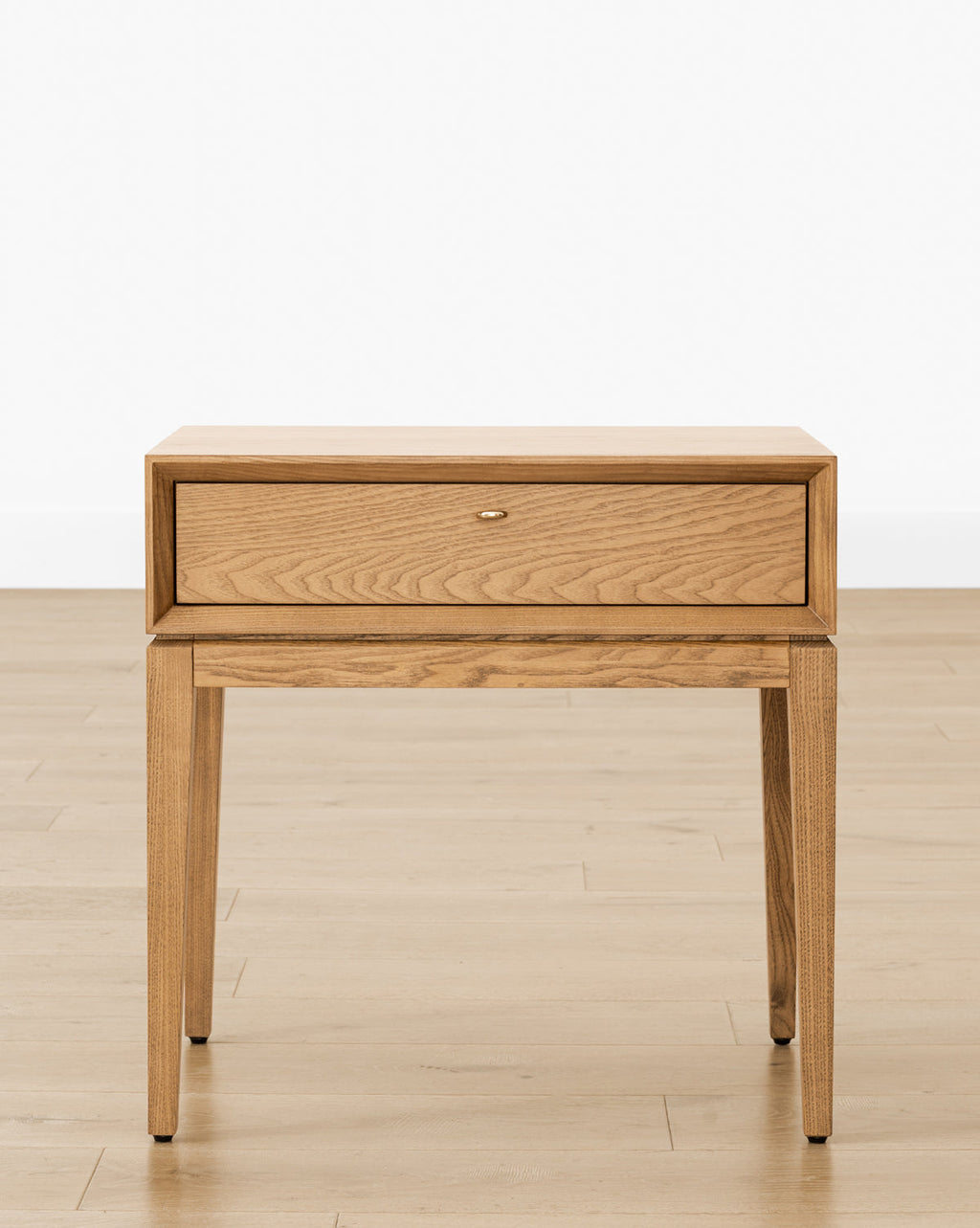 Classic Solid Oak Nightstand with Full-Extension Drawer for Bedroom