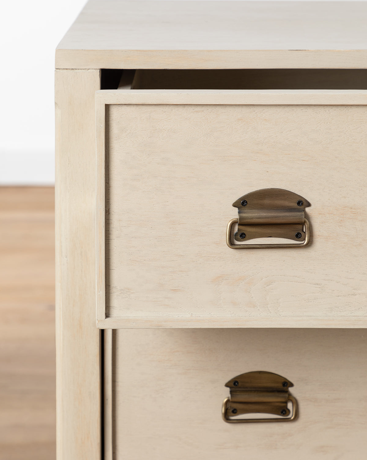 Modern White Oak Dresser with Curved Front & Brass Pulls for Bedroom