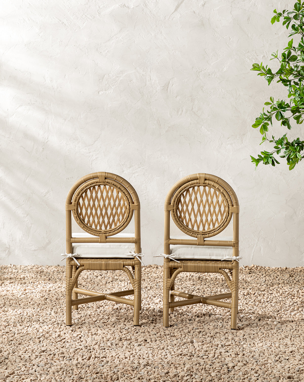 Coastal All-Weather Wicker Dining Chair with Performance Fabric Cushion for Outdoor & Dining Room