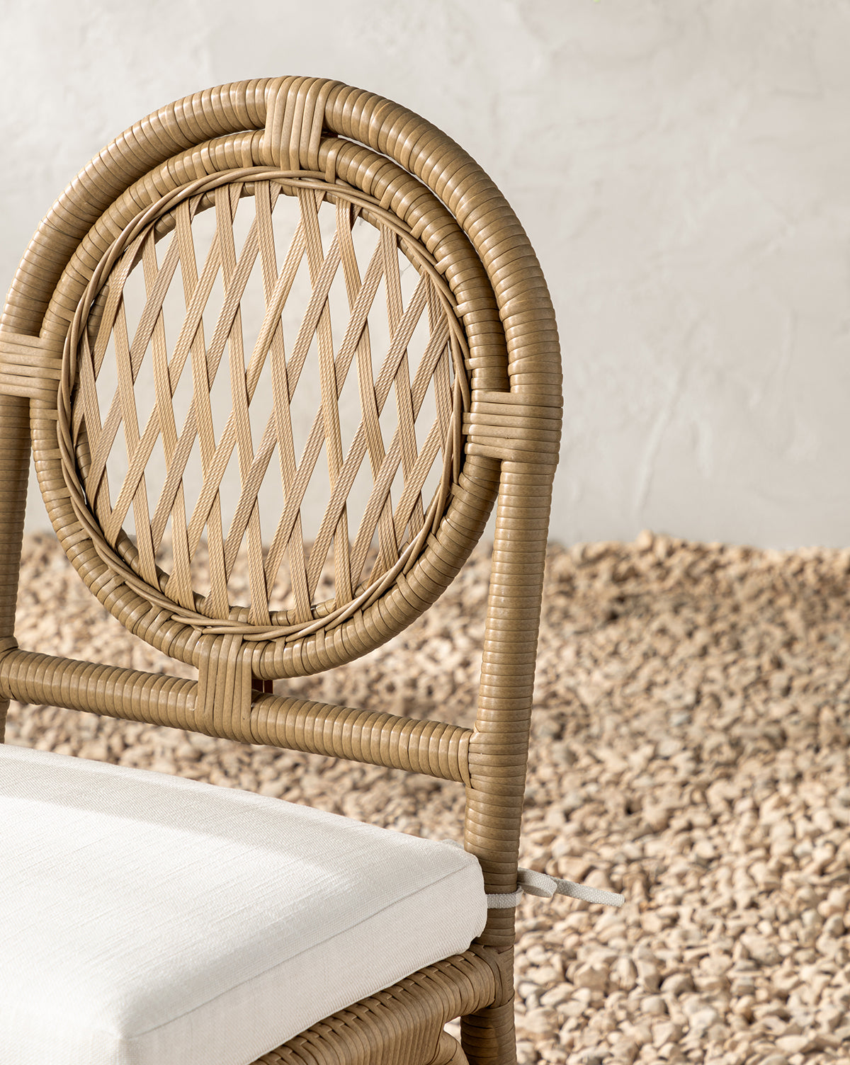Coastal All-Weather Wicker Dining Chair with Performance Fabric Cushion for Outdoor & Dining Room