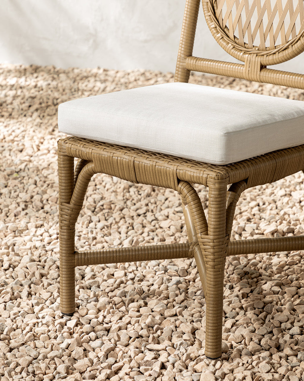 Coastal All-Weather Wicker Dining Chair with Performance Fabric Cushion for Outdoor & Dining Room