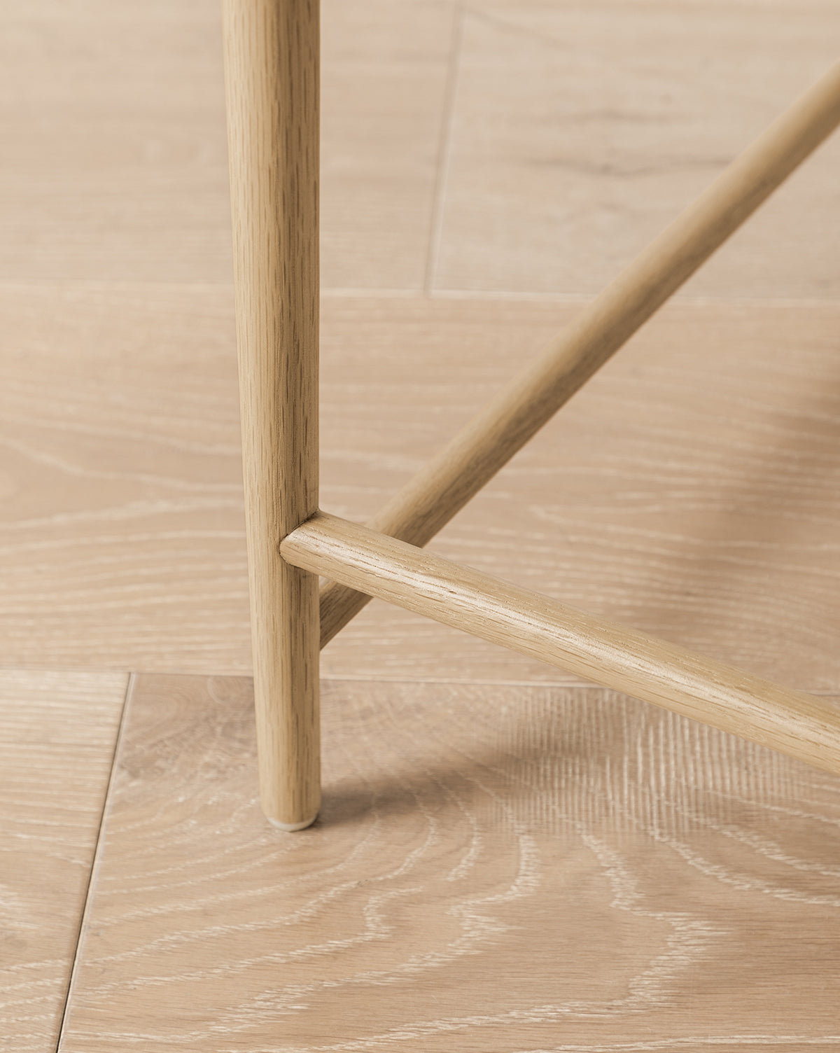 Rustic Solid Oak Dining Chair with Woven Back & White Cushion for Dining Room