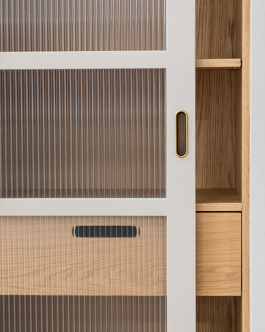 Contemporary Painted Oak Cabinet with Sliding Reeded Glass Doors for Living Room