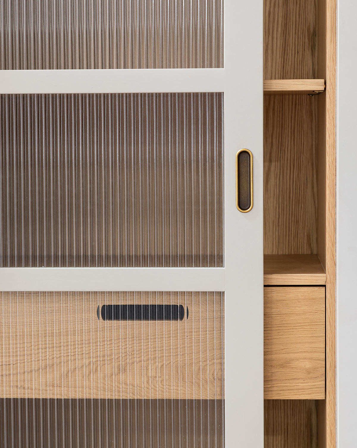 Contemporary Painted Oak Cabinet with Sliding Reeded Glass Doors for Living Room