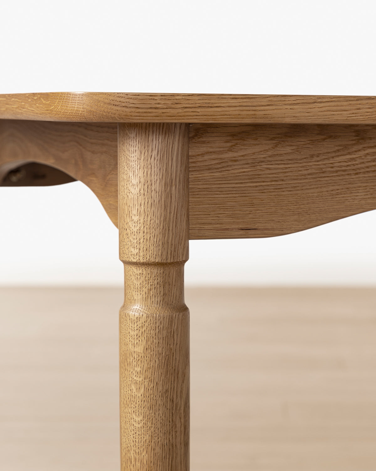 Rustic Honey Oak Dining Table with Notched Leg & Ball Foot for Dining Room
