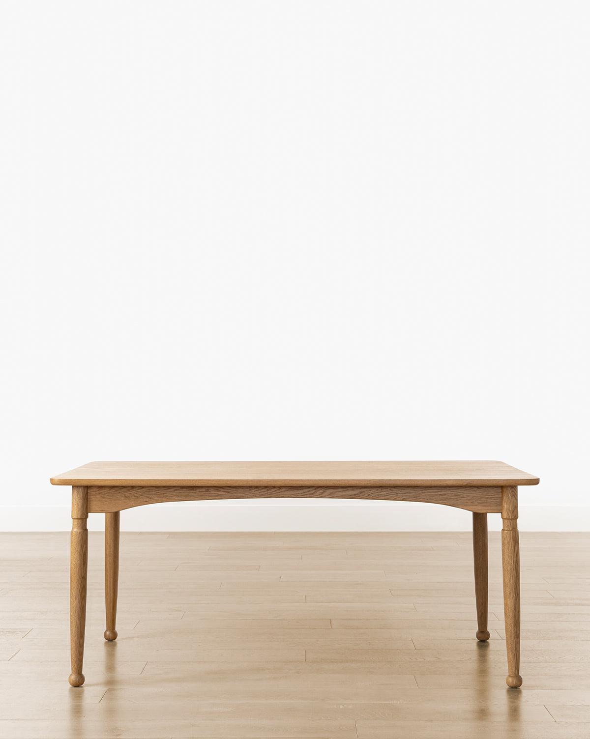 Rustic Honey Oak Dining Table with Notched Leg & Ball Foot for Dining Room