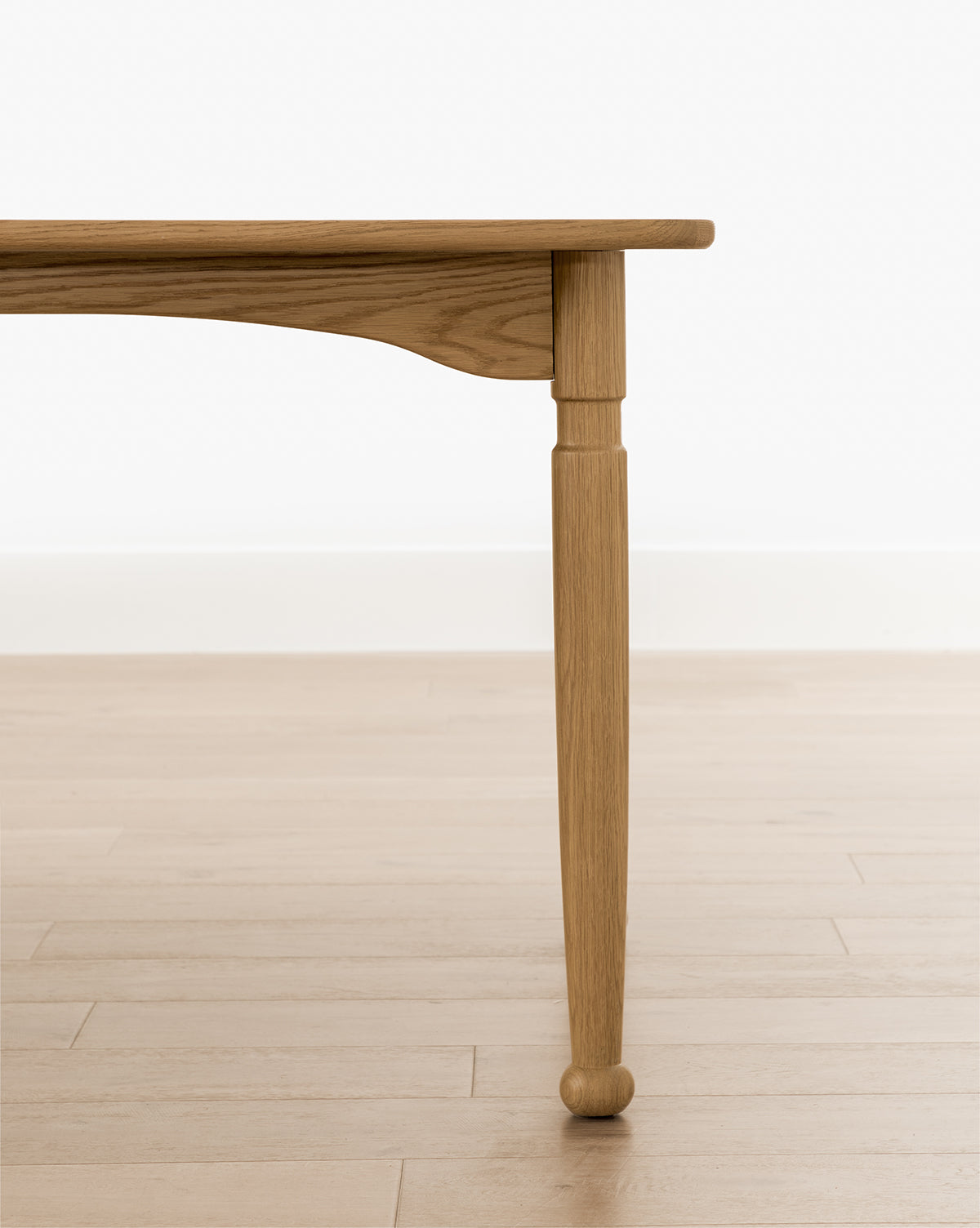 Rustic Honey Oak Dining Table with Notched Leg & Ball Foot for Dining Room