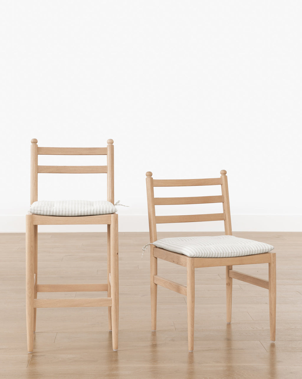 Minimalist White Oak Dining Chair with Linen Tie-On Cushion for Dining Room