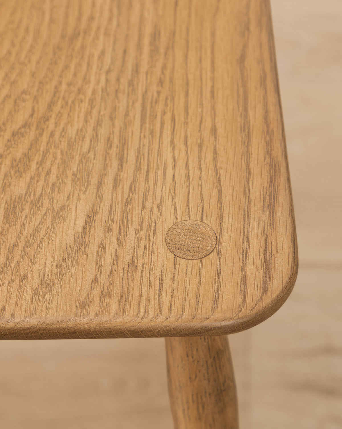 Classic Solid Oak Dining Chair with Spindle Back for Dining Room
