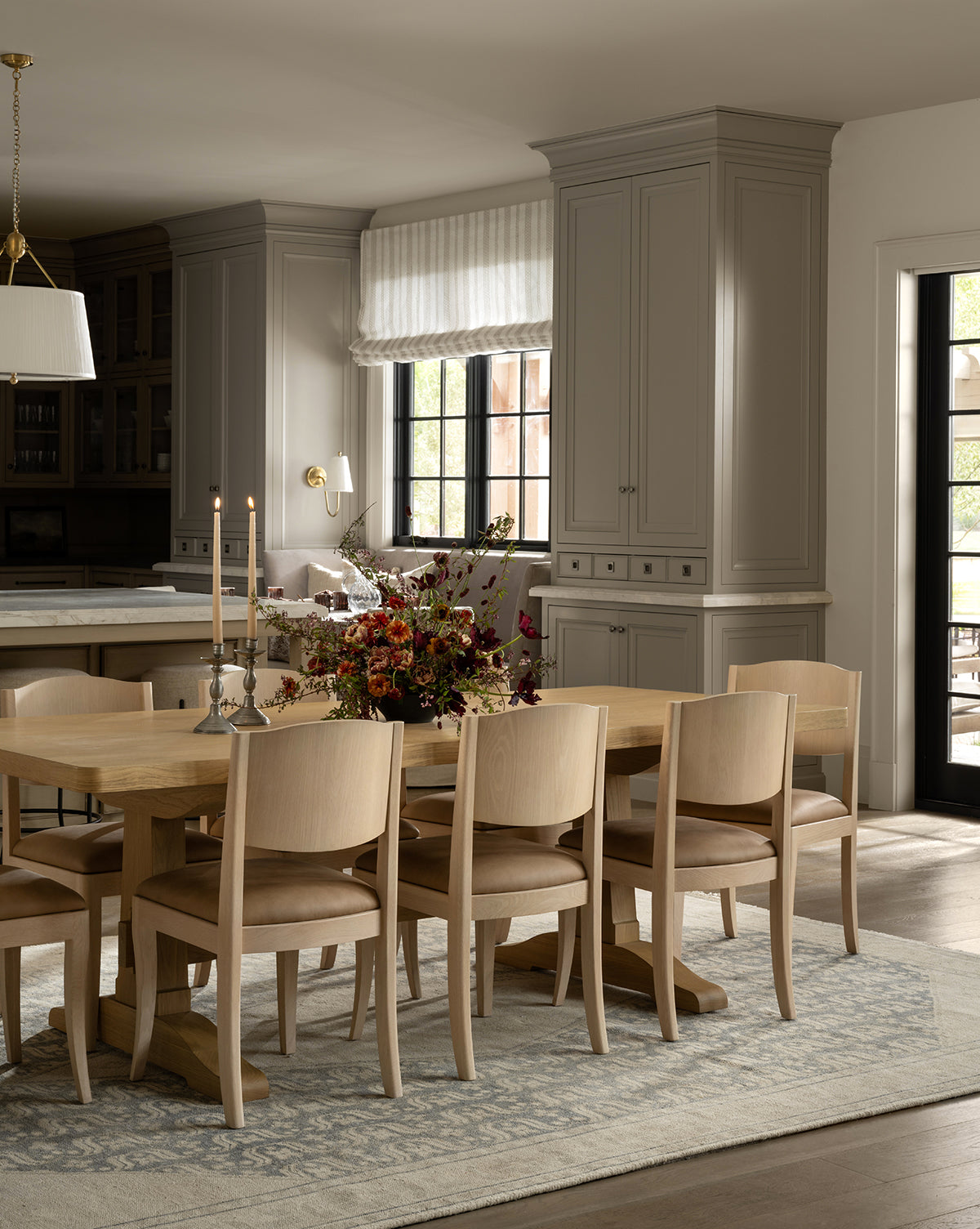 Classic White Oak Dining Chair with Curved Details & Upholstered Seat for Dining Room