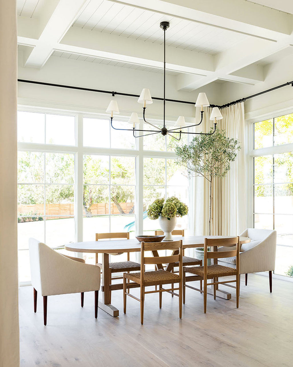 Minimalist Kiln-Dried White Oak Oval Dining Table with Mortise & Tenon Joinery for Dining Room